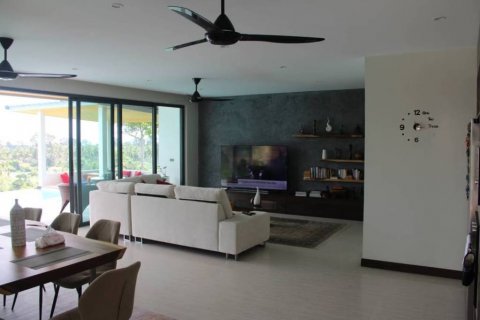 Villa in Ko Samui, Thailand 3 bedrooms № 132751 - photo 7