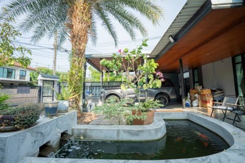 House in Kathu, Thailand 4 bedrooms № 85791 - photo 5