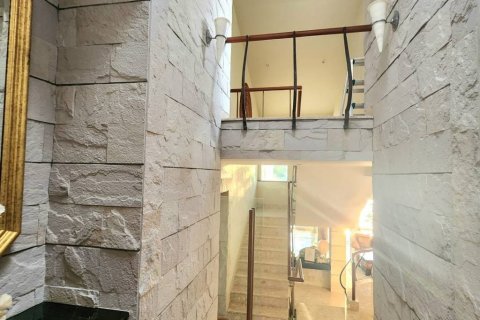 Вилла в Вичите, Таиланд с 6 спальнями  № 85792 - фото 9