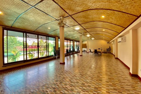 House in Chiang Mai, Thailand 12 bedrooms № 104385 - photo 13