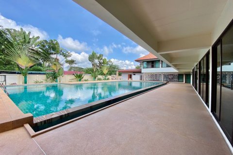 House in Chiang Mai, Thailand 12 bedrooms № 104385 - photo 17