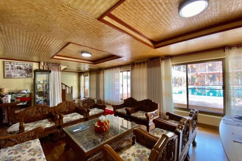 House in Chiang Mai, Thailand 12 bedrooms № 104385 - photo 3