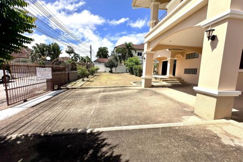 Дом в Паттайе, Таиланд с 5 спальнями  № 130214 - фото 6