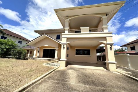 Дом в Паттайе, Таиланд с 5 спальнями  № 130214 - фото 8