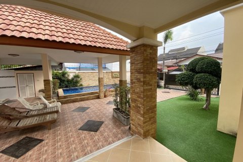 Дом в Паттайе, Таиланд с 4 спальнями  № 130216 - фото 6