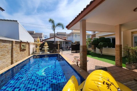 Дом в Паттайе, Таиланд с 4 спальнями  № 130216 - фото 5