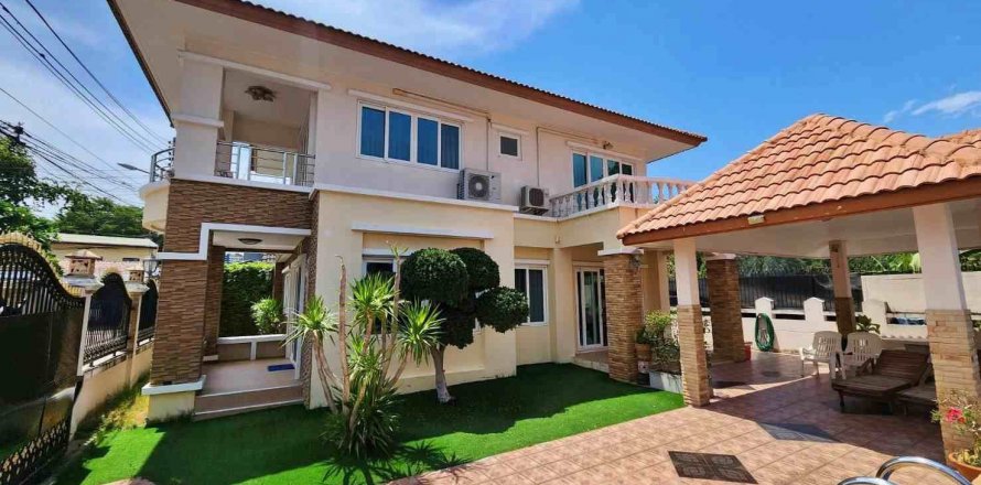 Дом в Паттайе, Таиланд с 4 спальнями  № 130216