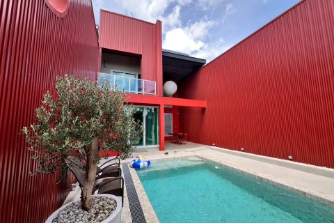 Villa in Hua Hin, Thailand 4 bedrooms № 142067 - photo 1