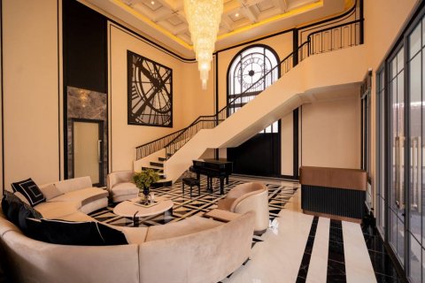 House in Bangkok, Thailand 5 bedrooms № 104609 - photo 2