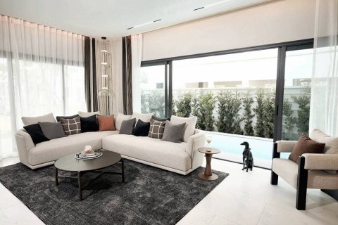 Дом в Банг Ламунге, Таиланд с 4 спальнями  № 106866 - фото 1