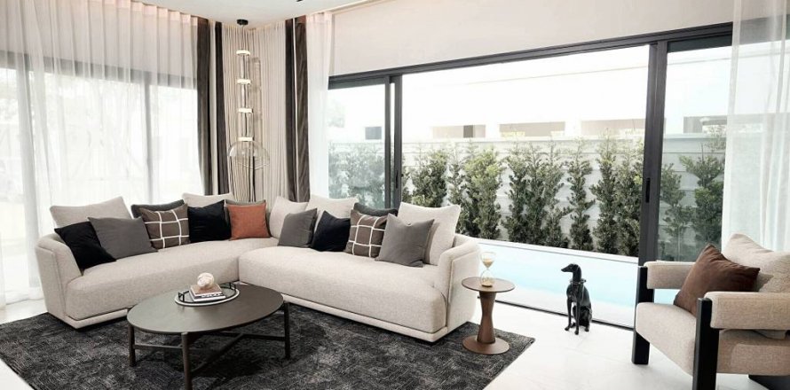 Дом в Банг Ламунге, Таиланд с 4 спальнями  № 106866