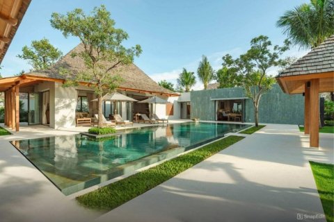 Villa in Phuket, Thailand 5 bedrooms № 132603 - photo 2