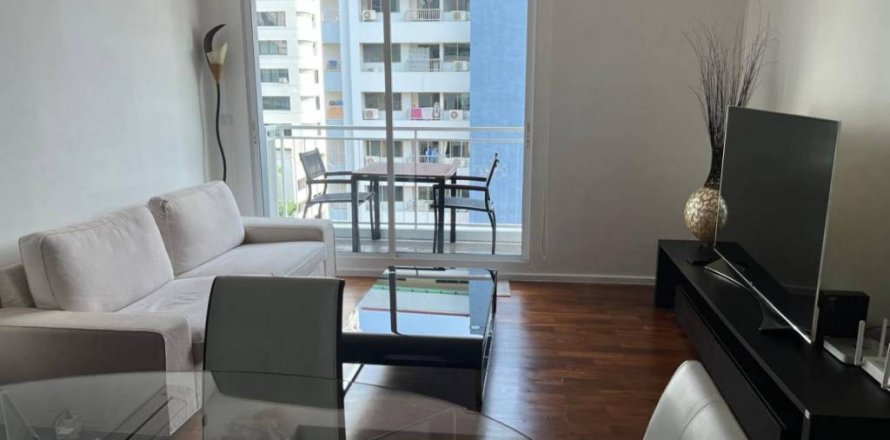 Condo à Khlong Toei, Bangkok, Thaïlande, 2 chambres  № 132500