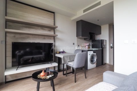 Studio in the Condo in Bang Lamung, Thailand  № 101986 - photo 3