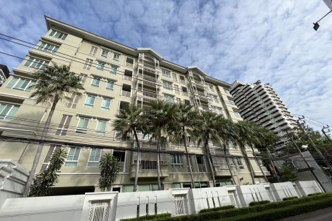 Кондоминиум с 2 спальнями в Бангкоке, Таиланд № 143166 - фото 15