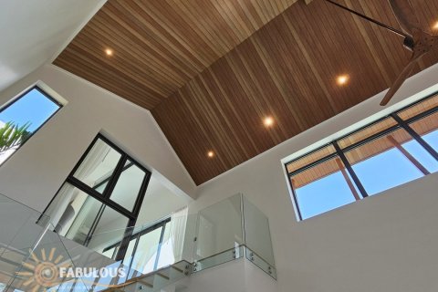 Villa in Phuket, Thailand 4 bedrooms № 84972 - photo 11