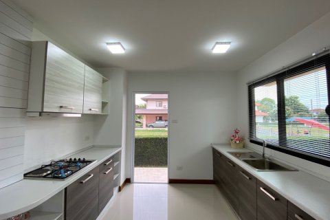 Дом в Чиангмае, Таиланд с 3 спальнями  № 104681 - фото 7