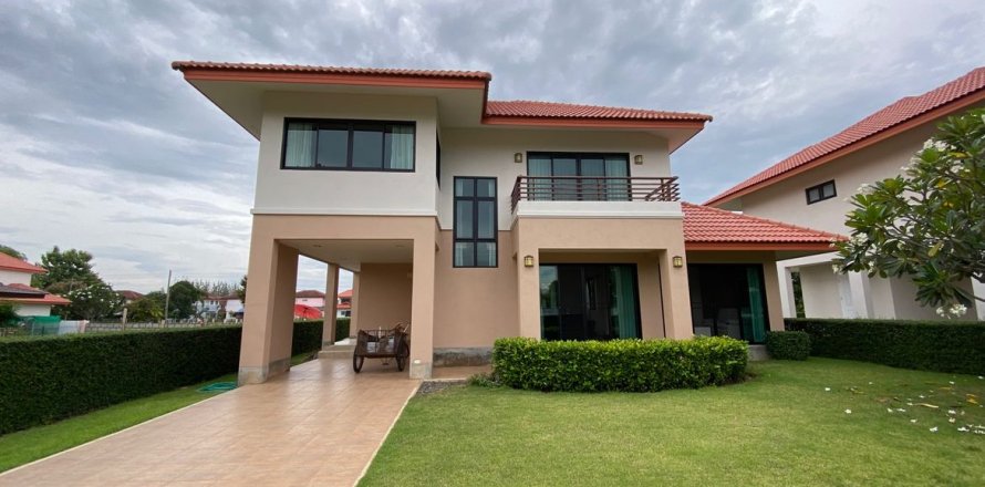 Дом в Чиангмае, Таиланд с 3 спальнями  № 104681