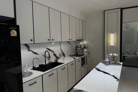 Квартира в Паттайе, Таиланд с 4 комнатами  № 123245 - фото 12