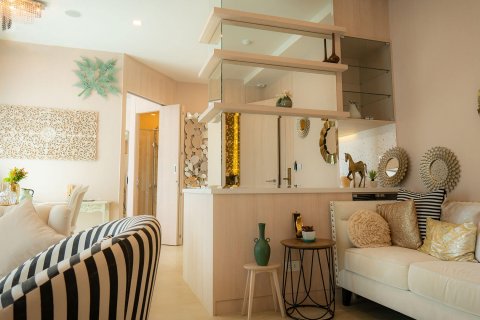 Квартира в Паттайе, Таиланд с 3 комнатами  № 123248 - фото 3