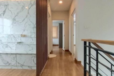 Дом в Бангкоке, Таиланд с 3 спальнями  № 132102 - фото 15