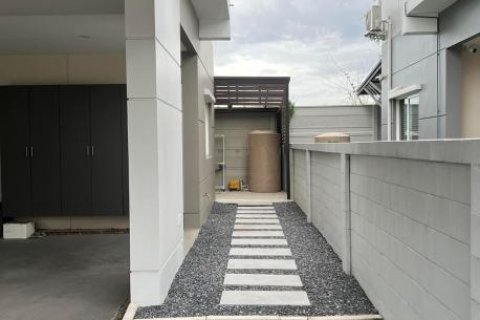 Дом в Бангкоке, Таиланд с 3 спальнями  № 132102 - фото 5