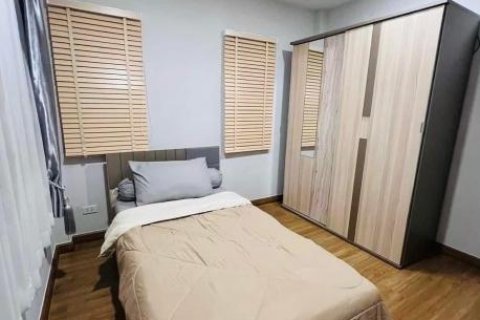 Дом в Бангкоке, Таиланд с 3 спальнями  № 132102 - фото 17