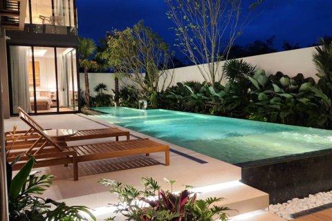 Villa in Phuket, Thailand 5 bedrooms № 124429 - photo 4