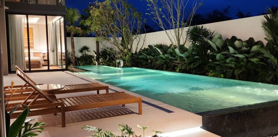 Villa à Phuket, Thaïlande 4 chambres № 124430