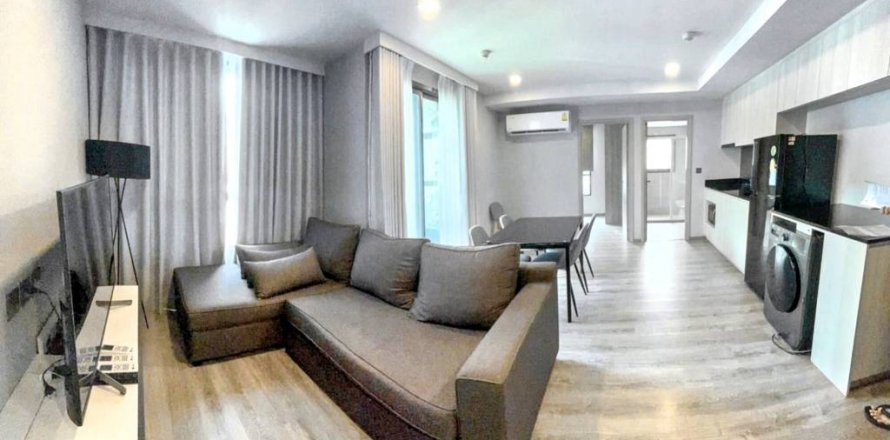 Кондоминиум с 2 спальнями в Дин Даенге, Бангкок, Таиланд № 124427