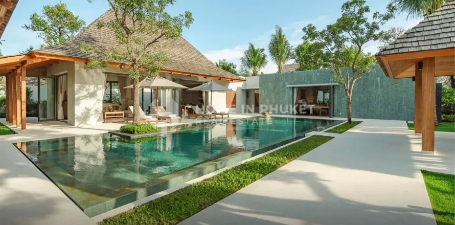 Maison à Phuket, Thaïlande 4 chambres № 130840