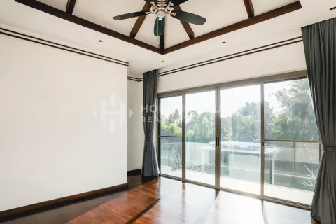 House in Phuket, Thailand 5 bedrooms № 130842 - photo 29