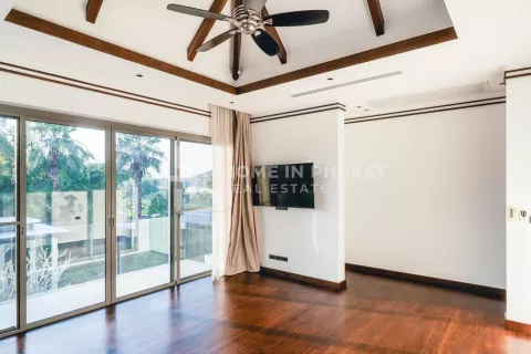 House in Phuket, Thailand 5 bedrooms № 130842 - photo 23
