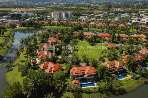 House in Phuket, Thailand 4 bedrooms № 130841 - photo 30