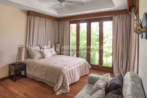 House in Phuket, Thailand 4 bedrooms № 130841 - photo 20