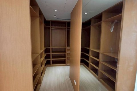 Кондоминиум с 3 спальнями в Бангкоке, Таиланд № 132629 - фото 9