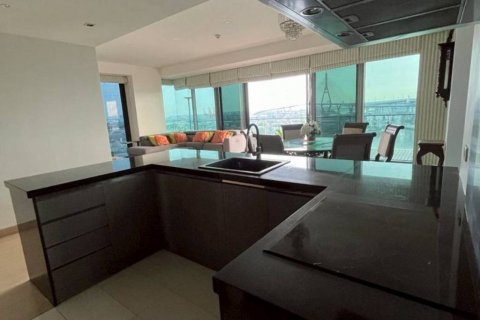 Кондоминиум с 3 спальнями в Бангкоке, Таиланд № 132629 - фото 4