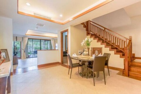 Duplex in Bang Tao, Thailand 2 bedrooms № 101027 - photo 5