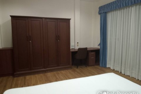 Maison à Pattaya, Thaïlande 4 chambres № 81874 - photo 16