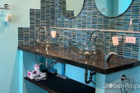 Дом в Чанге, Таиланд с 5 спальнями  № 132316 - фото 17