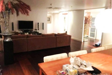 Condo in Pattaya, Thailand, 3 bedrooms  № 132318 - photo 5