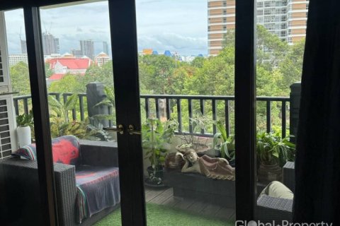 Condo in Pattaya, Thailand, 3 bedrooms  № 132318 - photo 14