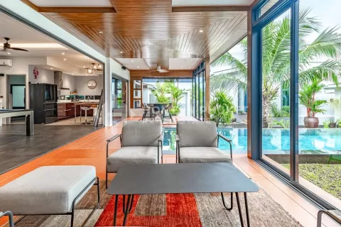 House in Phuket, Thailand 3 bedrooms № 130870 - photo 11