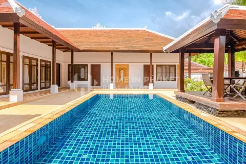 Дом в Пхукете, Таиланд с 4 спальнями  № 130871 - фото 1