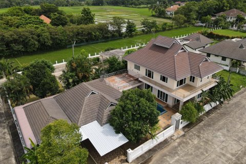 House in Chiang Mai, Thailand 4 bedrooms № 121844 - photo 1