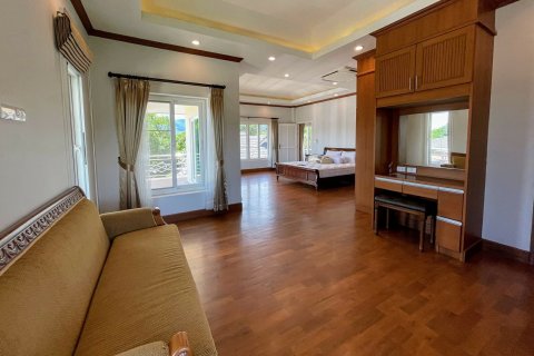 House in Chiang Mai, Thailand 4 bedrooms № 121844 - photo 14