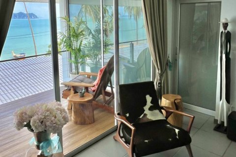 Villa in Pa Klok, Thailand 2 bedrooms № 104266 - photo 2