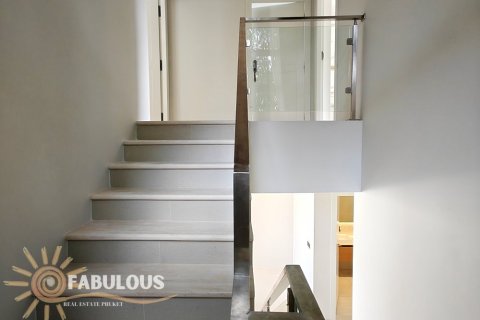 Villa in Kathu, Thailand 4 bedrooms № 124343 - photo 14