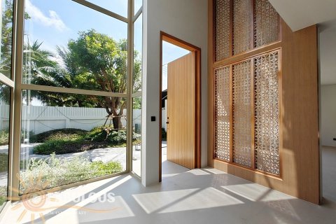 Villa in Kathu, Thailand 4 bedrooms № 124343 - photo 18