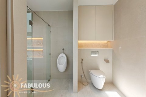 Villa in Kathu, Thailand 4 bedrooms № 124343 - photo 12
